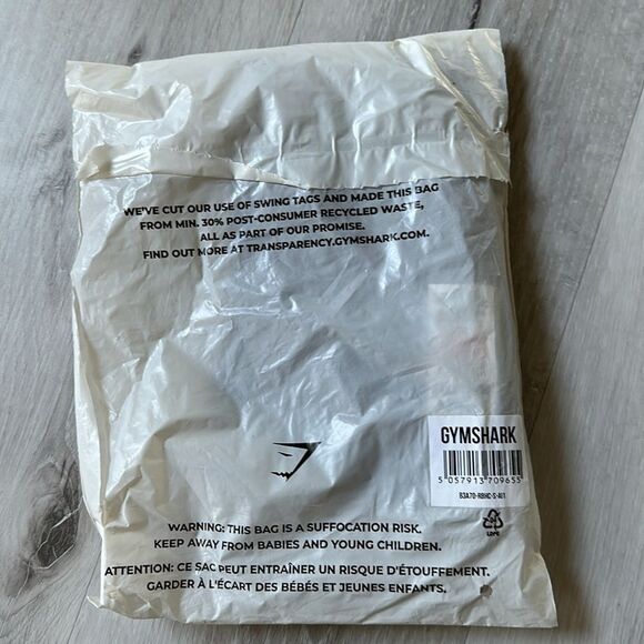 GYMSHARK SWEAT SEAMLESS MIDI TANK
Baked Maroon Small NWT in packaging - Picture 6 of 7